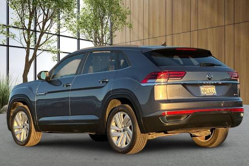 2021 Volkswagen Atlas Cross Sport 2.0T SE w/Technology 4MOTION