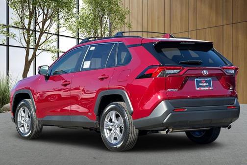 2025 Toyota RAV4 Hybrid LE