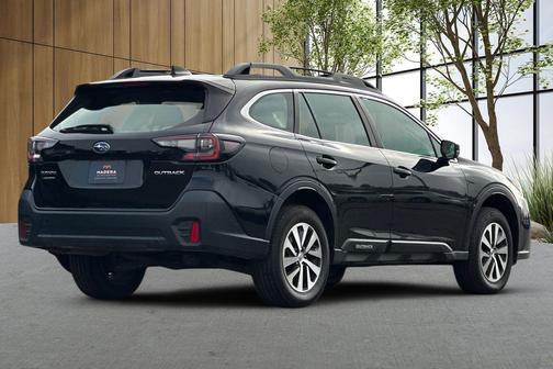 2022 Subaru Outback Base