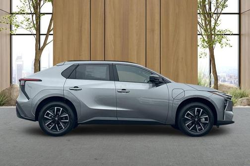 2026 Toyota bZ XLE Plus