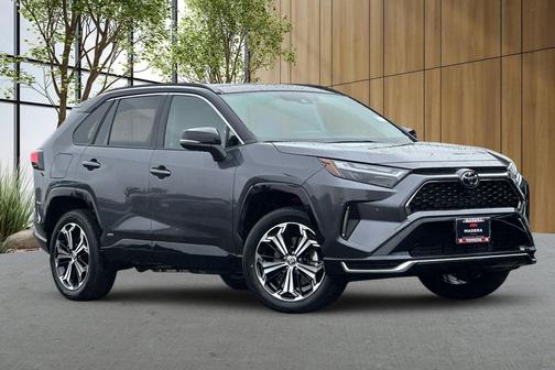 2025 Toyota RAV4 Hybrid SE