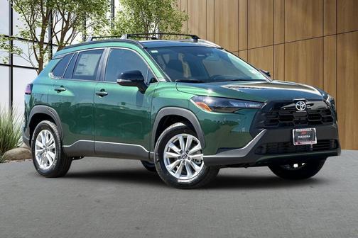 06x5 2026 Toyota Corolla Cross LE