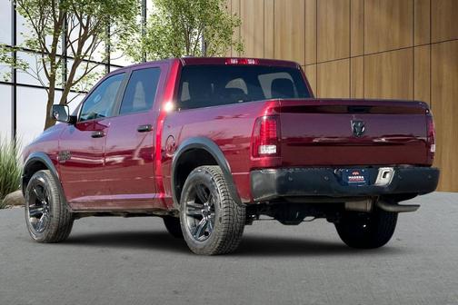 2024 RAM 1500 Classic Warlock Crew Cab 4x2 5'7' Box