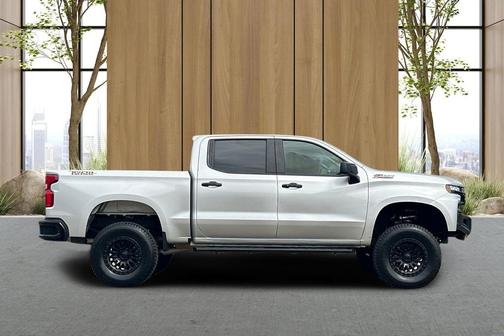 Silver Ice Metallic 2021 Chevrolet Silverado 1500 LT Trail Boss