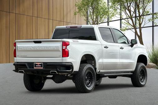 Silver Ice Metallic 2021 Chevrolet Silverado 1500 LT Trail Boss