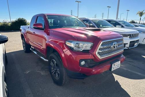 2017 Toyota Tacoma TRD Sport