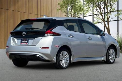2023 Nissan Leaf S 40 kWh