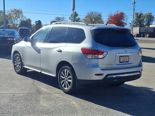 2015 Nissan Pathfinder S