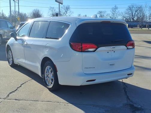 2017 Chrysler Pacifica Touring