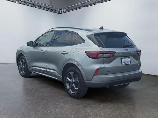 Silver Metallic 2023 Ford Escape ST-Line