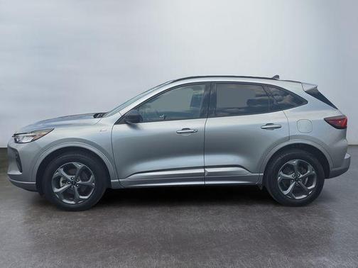 Silver Metallic 2023 Ford Escape ST-Line