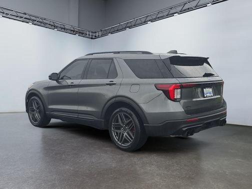 Gray Metallic 2025 Ford Explorer ST