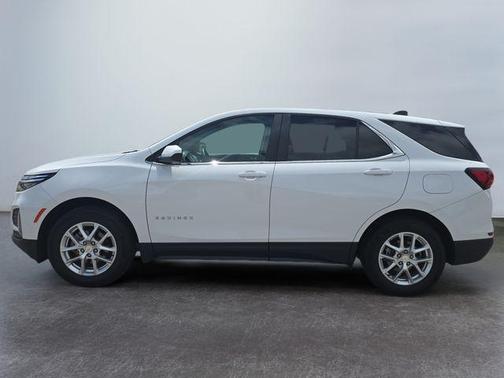 Summit White 2024 Chevrolet Equinox LT