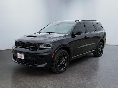 DB Black Crystal Clearcoat 2024 Dodge Durango GT
