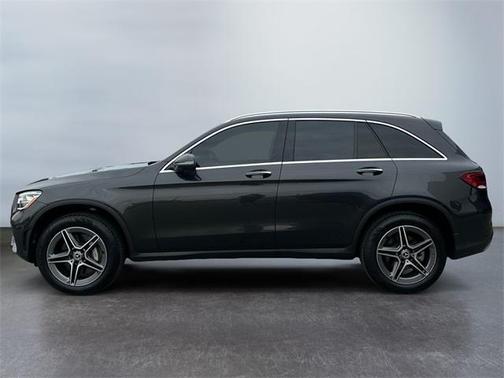 2022 Mercedes-Benz GLC 300 Base 4MATIC