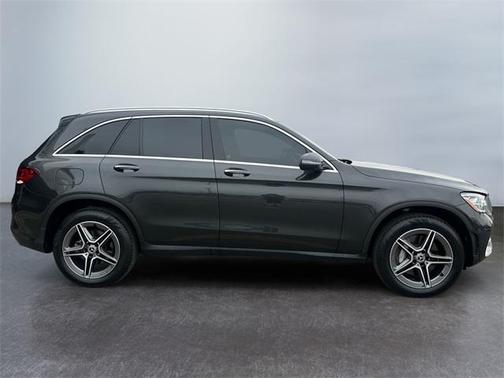 2022 Mercedes-Benz GLC 300 Base 4MATIC