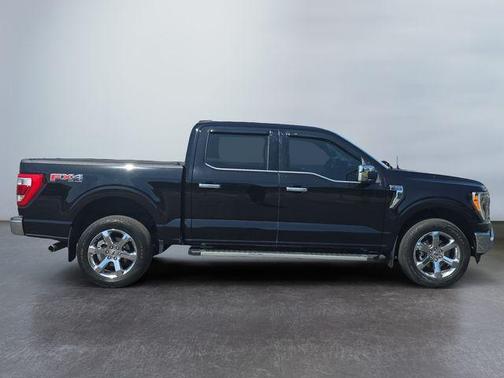Black Metallic 2023 Ford F-150 Lariat