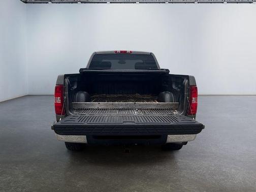 Mocha Steel Metallic 2011 Chevrolet Silverado 1500 LT