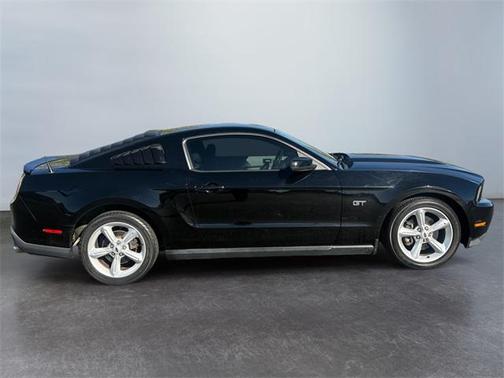 2010 Ford Mustang GT Premium