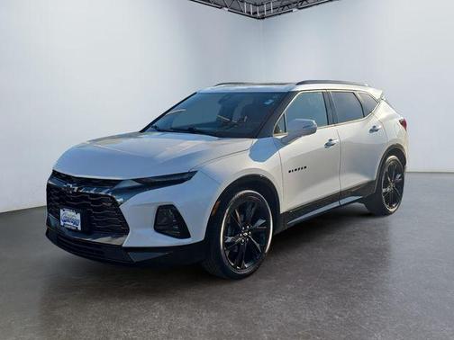 Iridescent Pearl Tricoat 2020 Chevrolet Blazer RS
