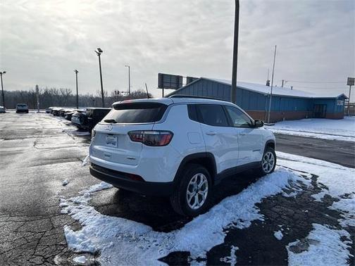 2026 Jeep Compass Latitude