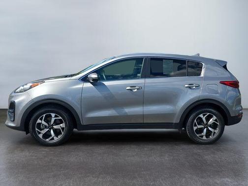 Steel Gray 2021 Kia Sportage LX