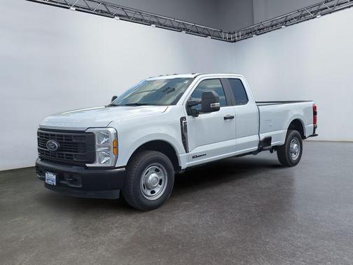 Oxford White 2024 Ford F-350 XL
