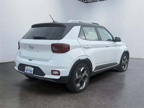 2023 Hyundai VENUE Limited