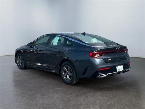 2022 Kia K5 LXS