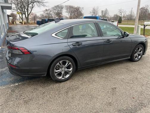 2023 Honda Accord EX