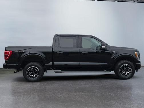Black Metallic 2023 Ford F-150 XLT