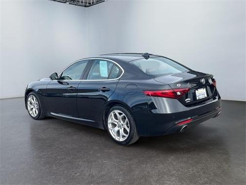 2021 Alfa Romeo Giulia Ti