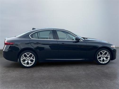 2021 Alfa Romeo Giulia Ti