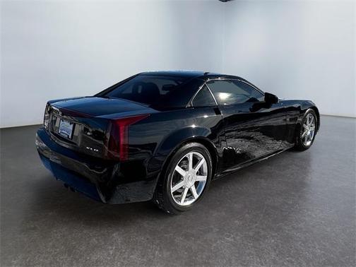 2005 Cadillac XLR Base