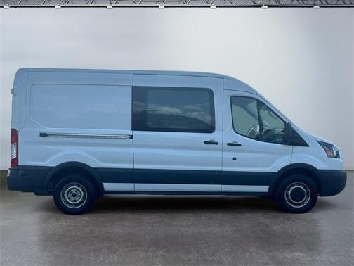 2016 Ford Transit-150 Base
