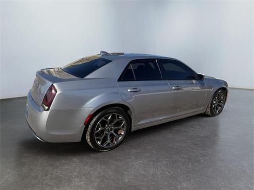2015 Chrysler 300 S