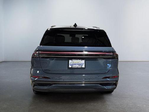 2025 Lincoln Nautilus Reserve