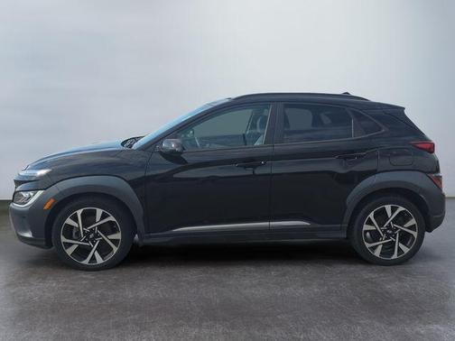 Abyss Black Pearl 2023 Hyundai KONA Limited
