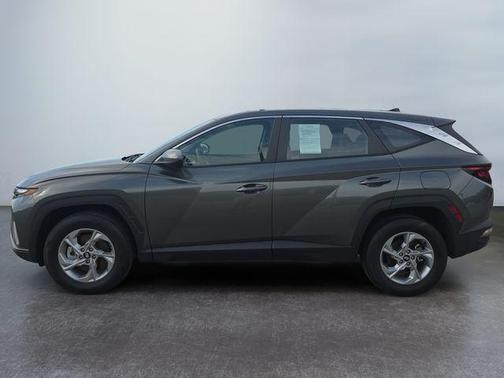 Amazon Gray 2023 Hyundai TUCSON SE