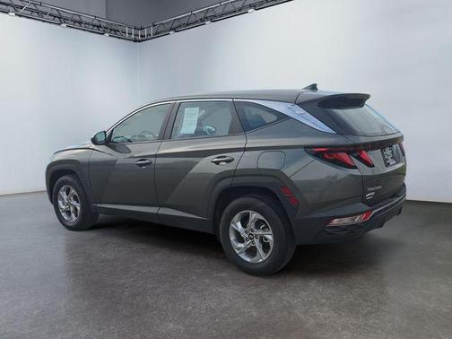 Amazon Gray 2023 Hyundai TUCSON SE