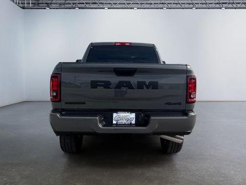 Ceramic Gray Clearcoat 2026 RAM 2500 Big Horn