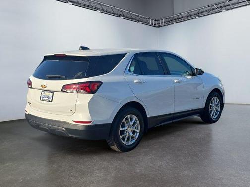 Summit White 2022 Chevrolet Equinox 1LT