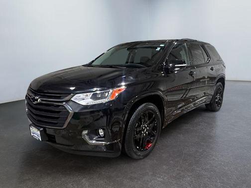 Mosaic Black Metallic 2019 Chevrolet Traverse Premier