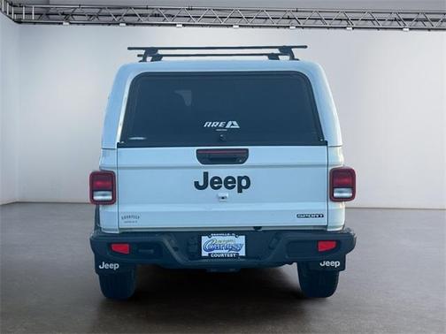 2020 Jeep Gladiator Sport