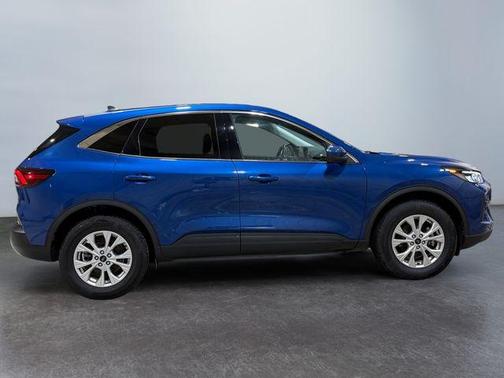 Atlas Blue Metallic 2023 Ford Escape Active