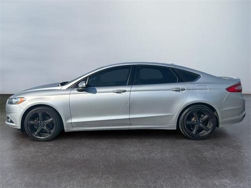 2016 Ford Fusion S