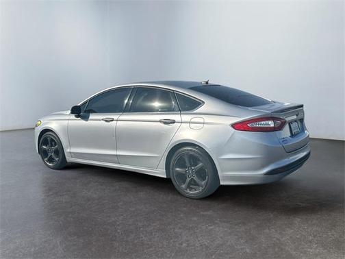 2016 Ford Fusion S