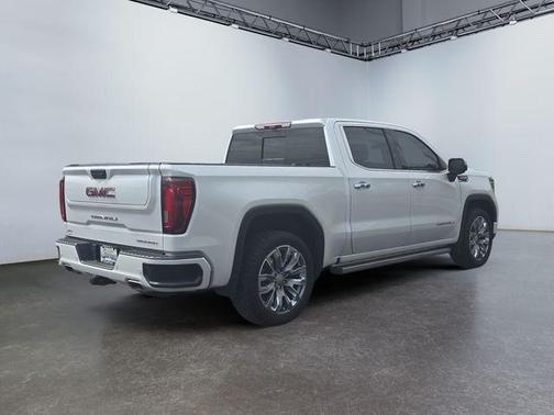 White Frost Tri-Coat 2023 GMC Sierra 1500 Denali