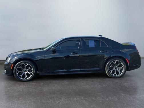 Gloss Black 2017 Chrysler 300 S