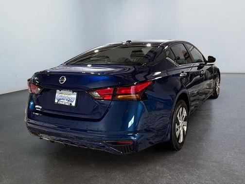 Gray 2019 Nissan Altima 2.5 S